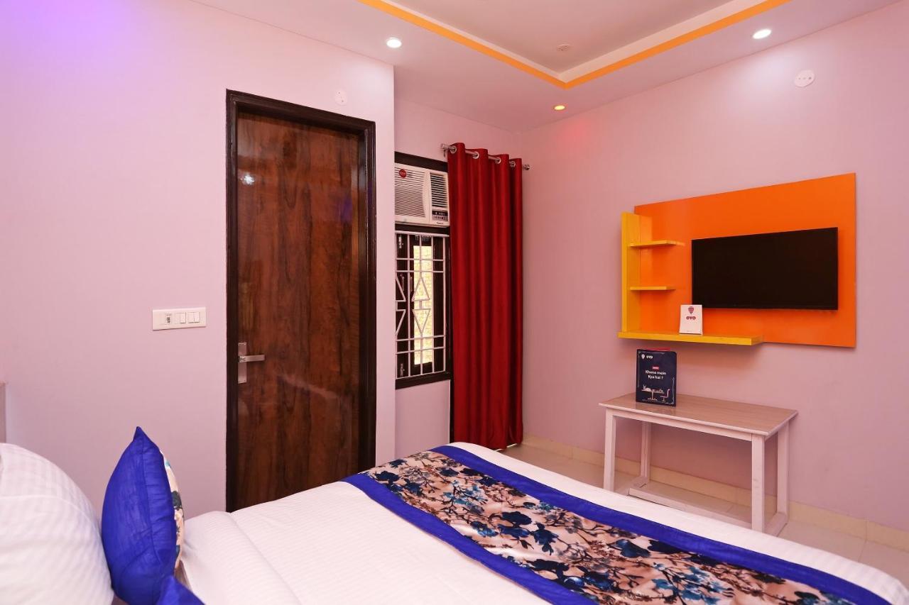 Hotel Oyo Rose Residency Near Dwarka Sector 9 Metro Station Nueva Delhi Exterior foto